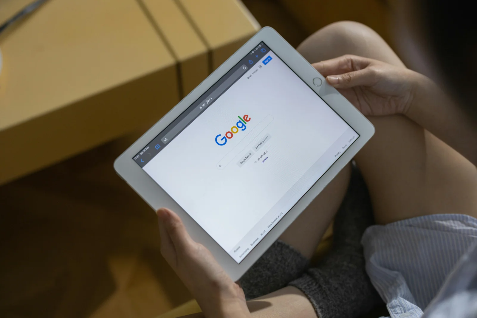 A dramatic representation of fast digital search