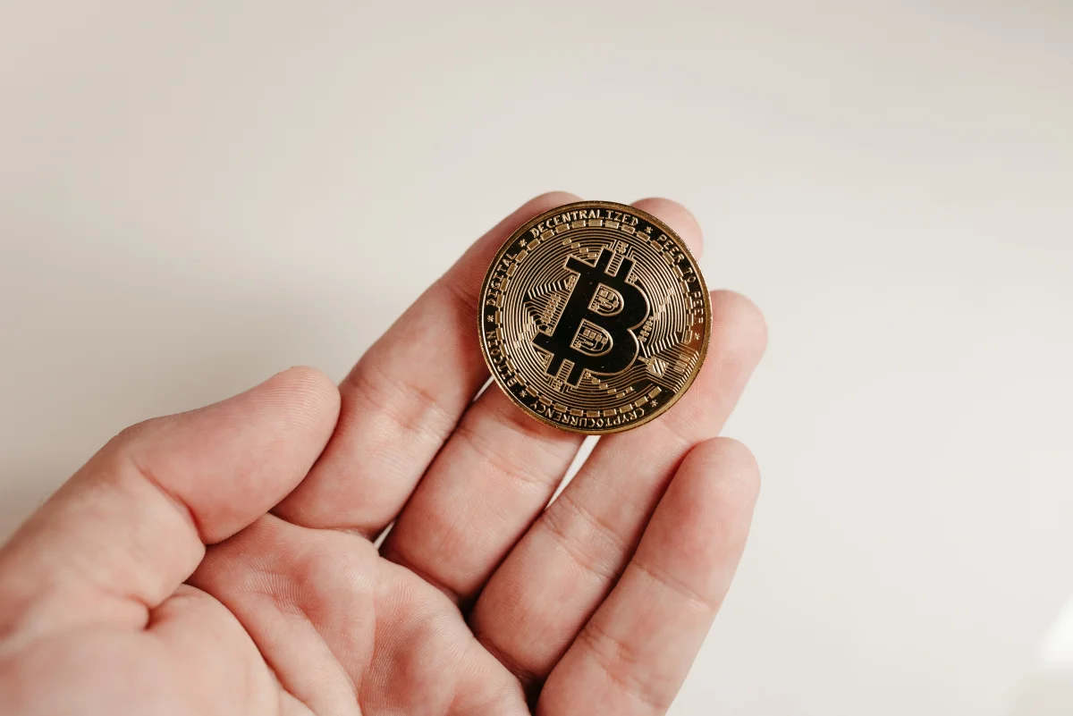 Financial alliance depiction