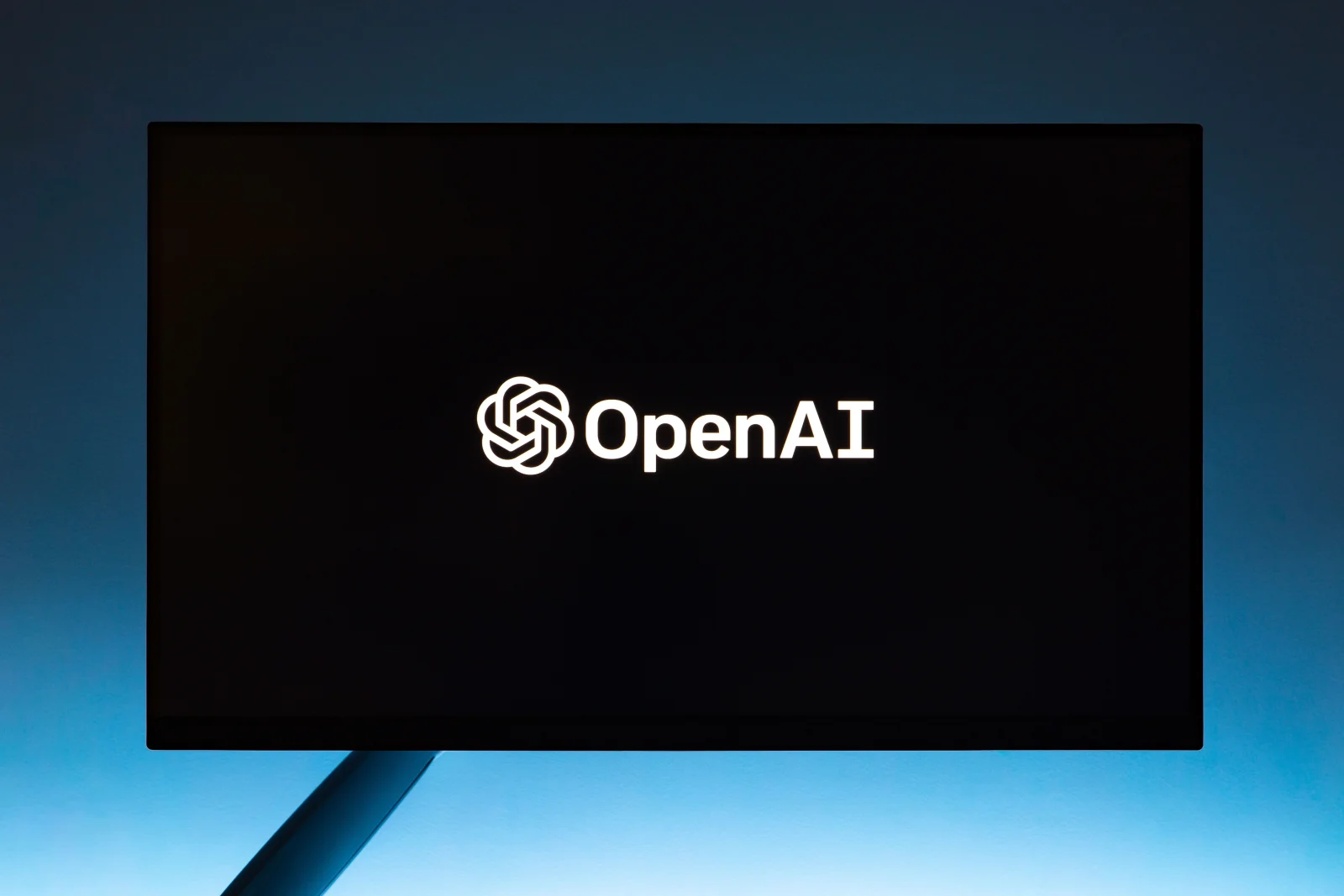 Editorial image depicting organizational struggle within tech