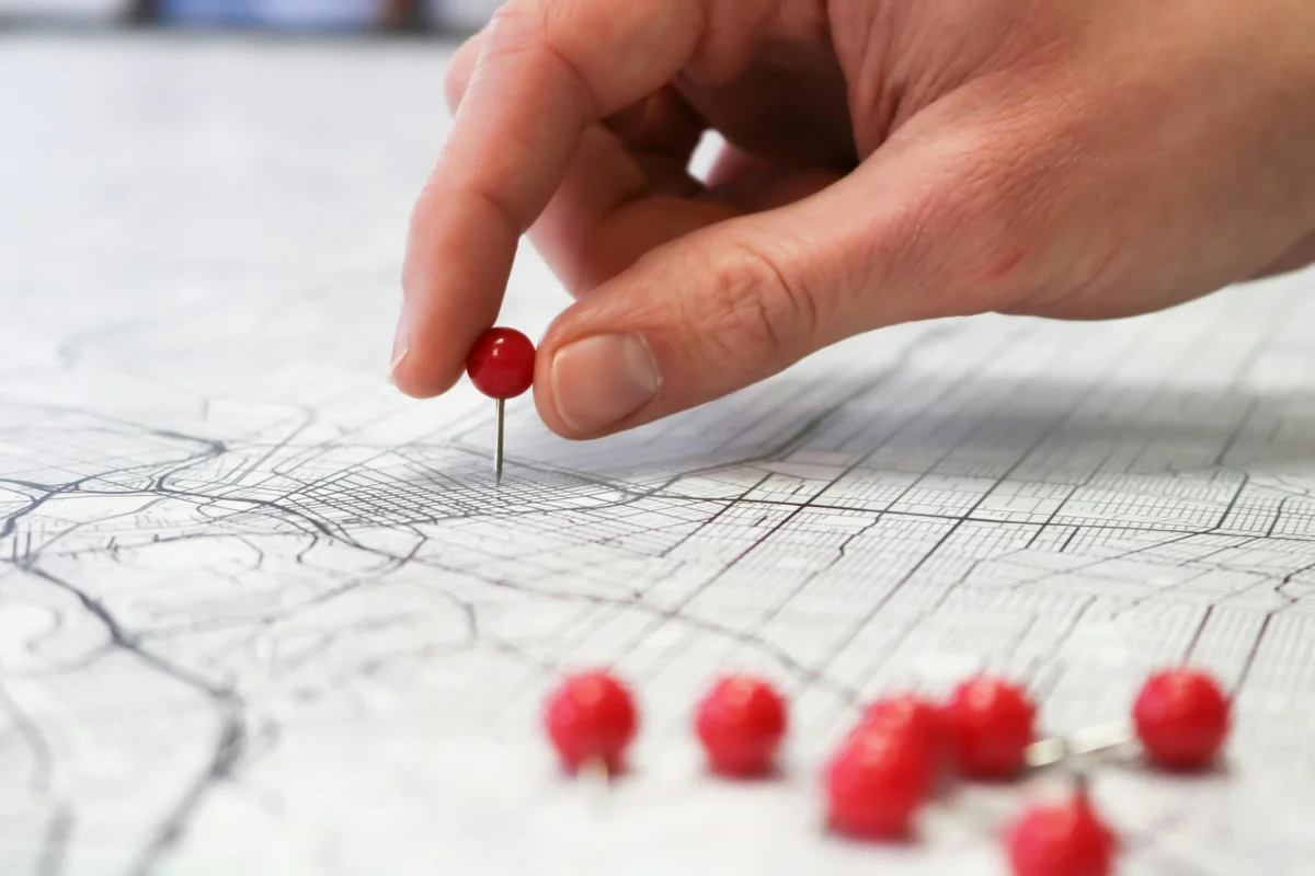 Logistics optimization through geofencing