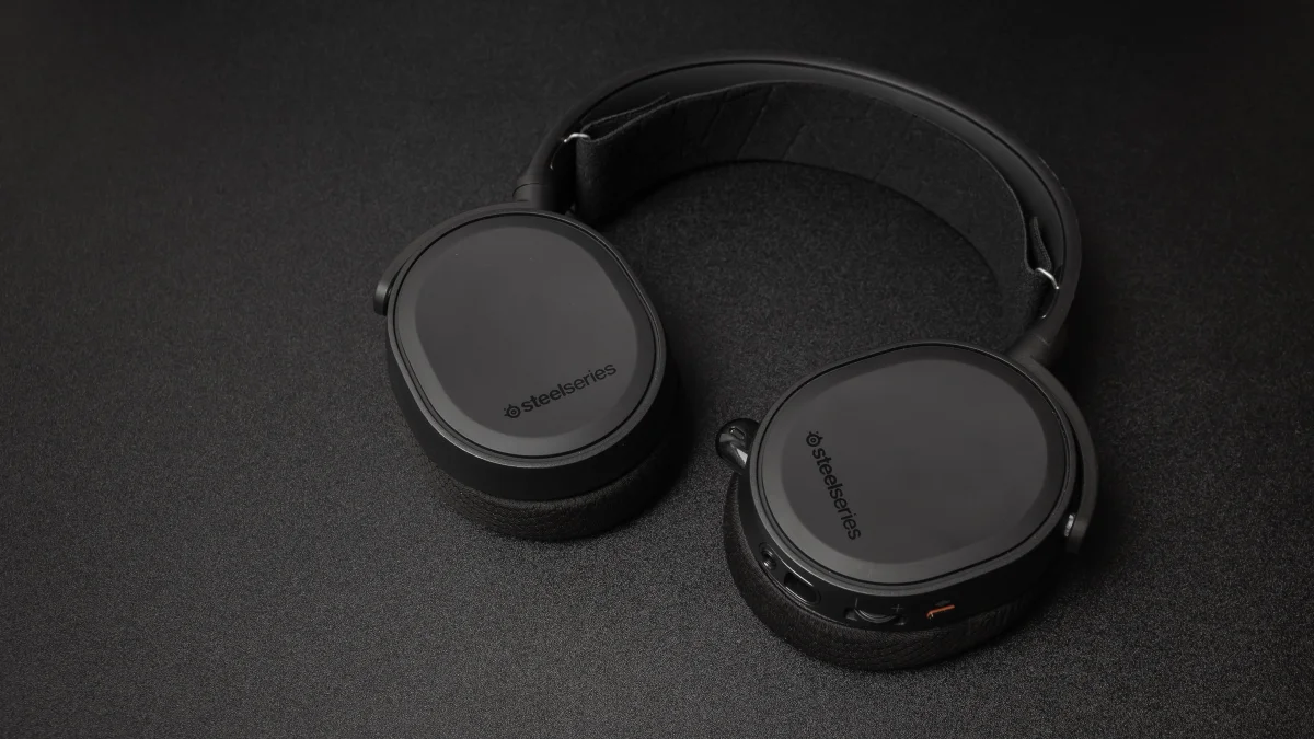 SteelSeries Sensei Pro in a gaming setup