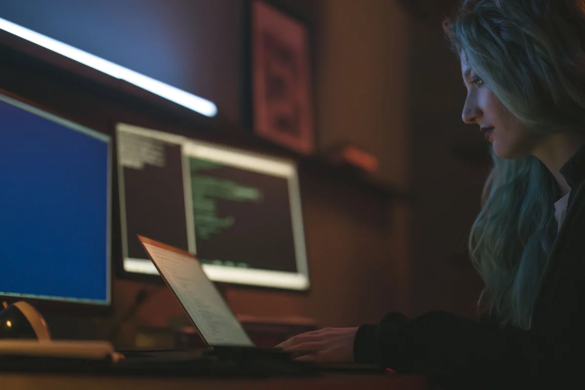 A depiction of cybersecurity teamwork